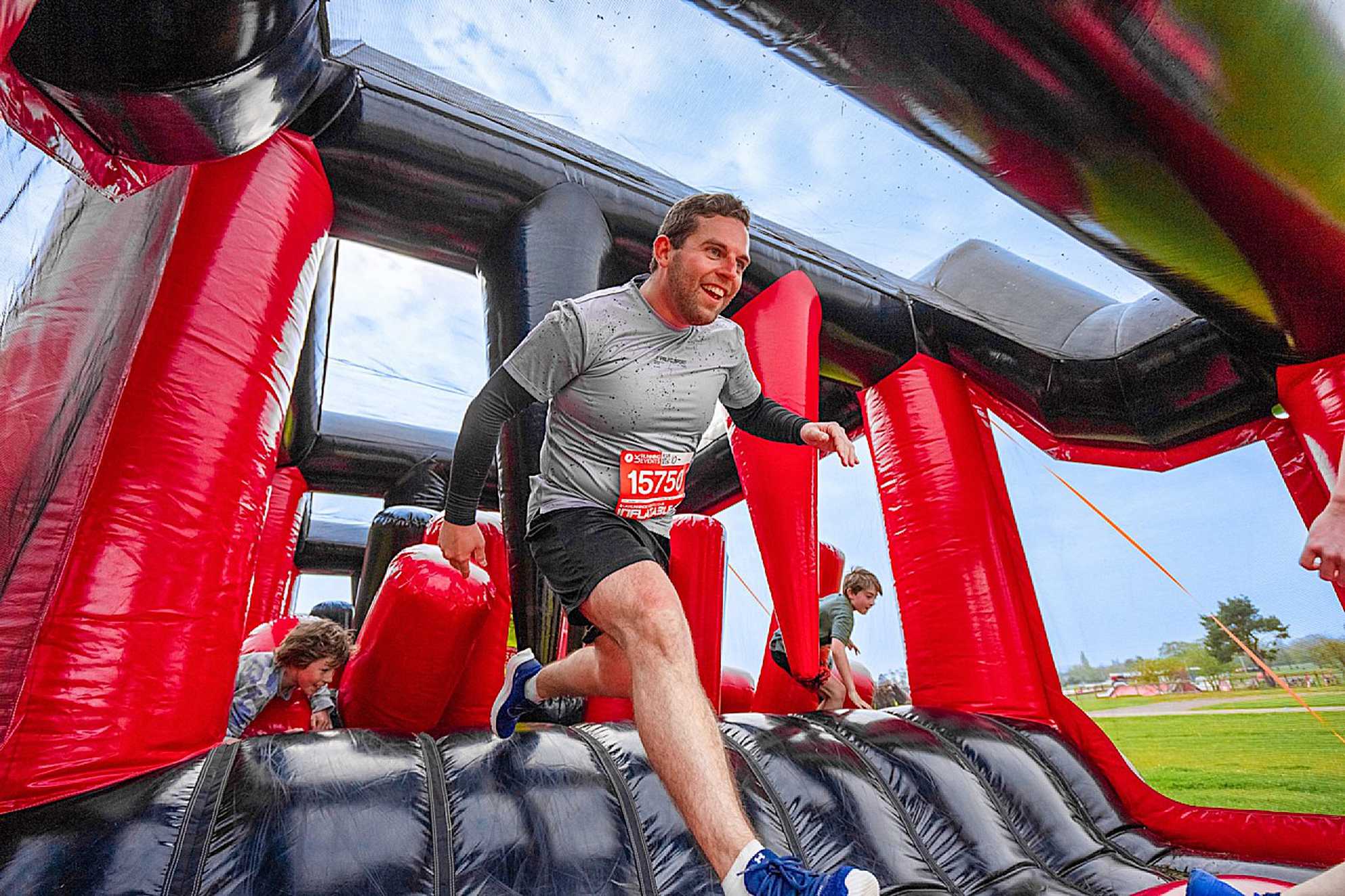 runner on inflatable official.jpg