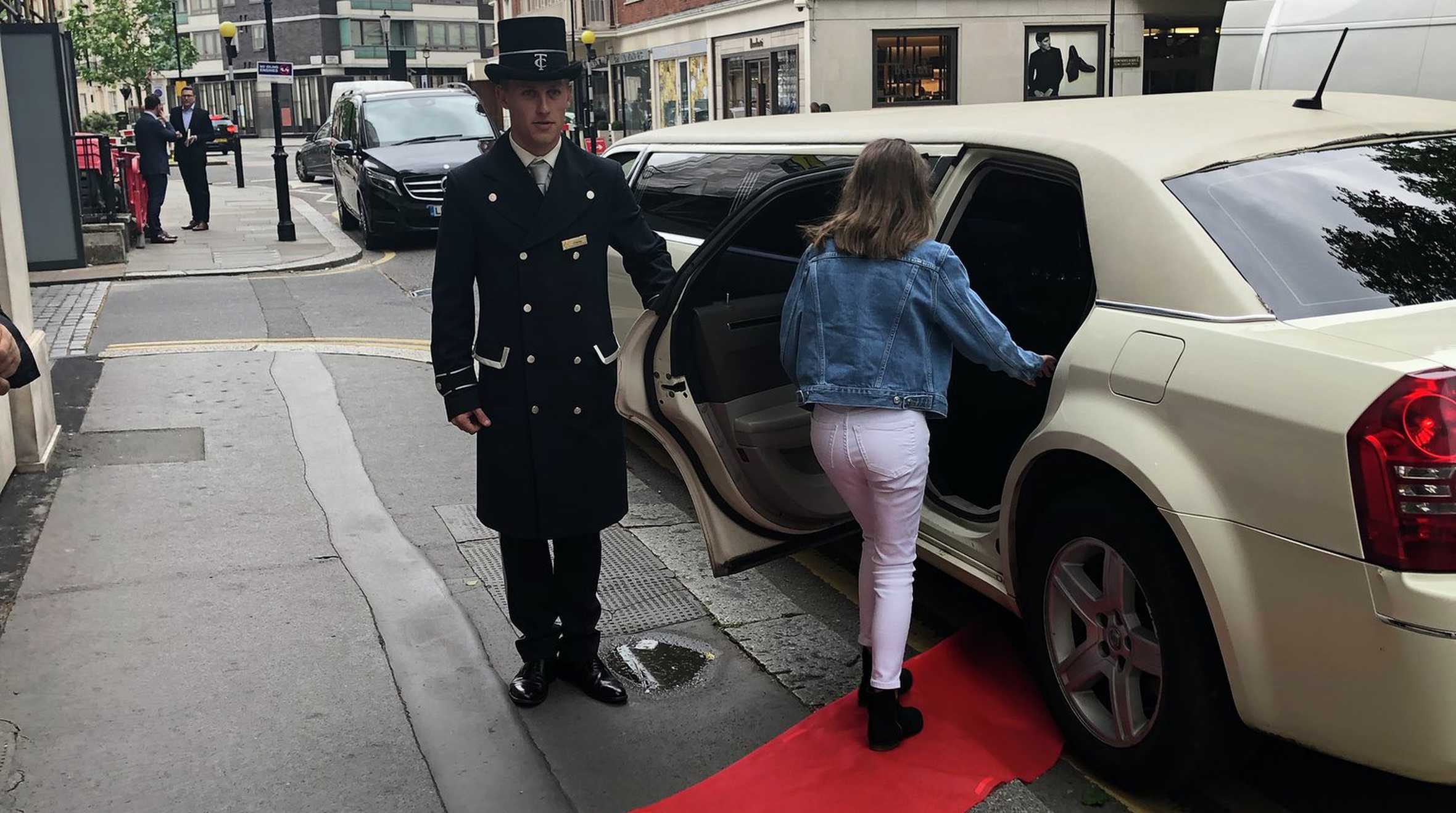 Meadow taking the red carpet to her limo