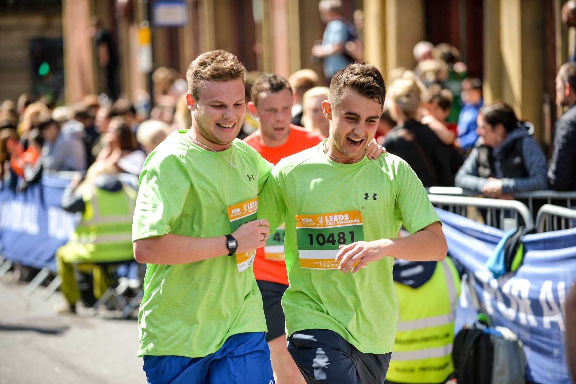 runners in green.jpeg